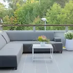 Rajaportti Luxury Loft House Apartmán *
