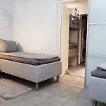 Rajaportti Luxury Loft House Apartmán Tampere