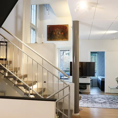 아파트 Rajaportti Luxury Loft House *