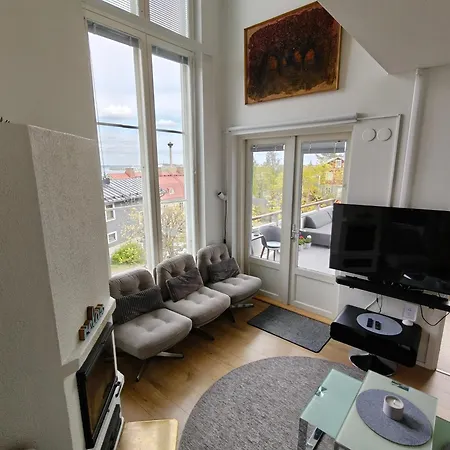 Rajaportti Luxury Loft House Apartament *